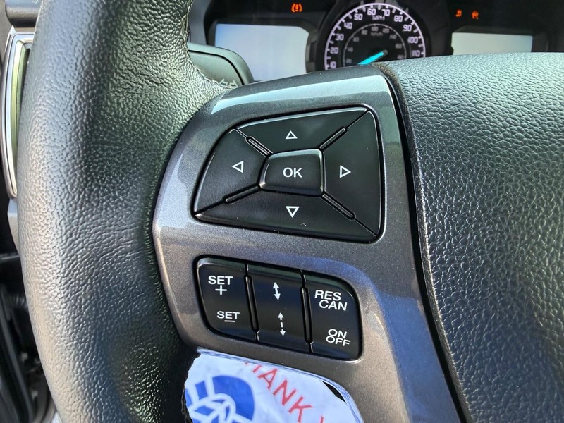 Ford Ranger Vehicle Full-screen Gallery Image 13
