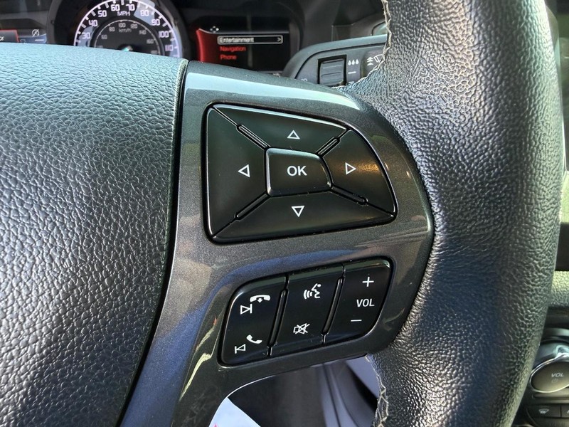 Ford Ranger Vehicle Full-screen Gallery Image 14