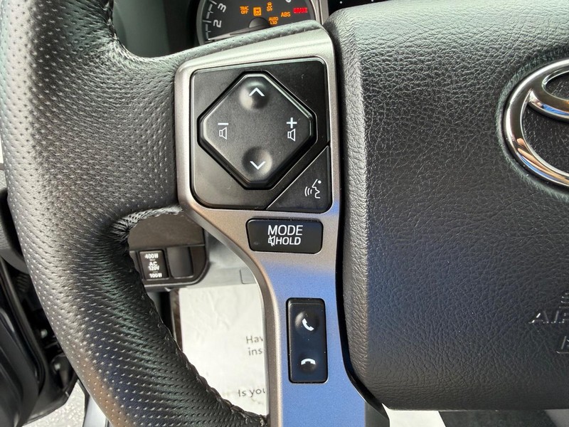 Toyota Tacoma 4WD Vehicle Image 13