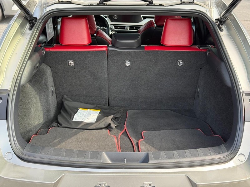 Lexus UX Vehicle Image 07