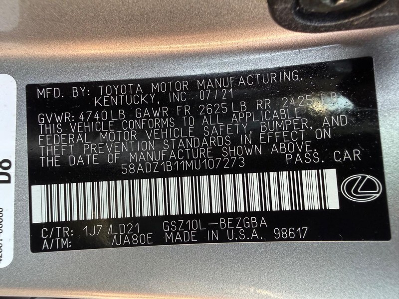 Lexus ES Vehicle Image 28