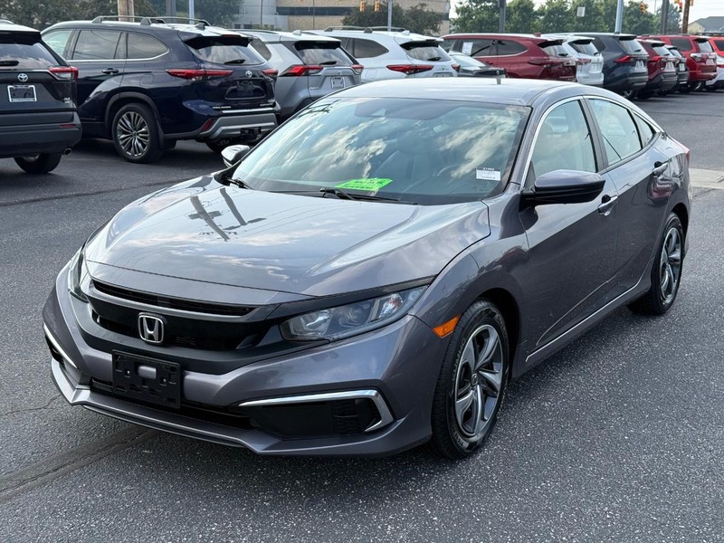 Honda Civic Sedan Vehicle Full-screen Gallery Image 08