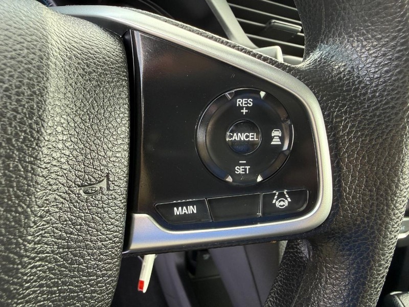 Honda Civic Sedan Vehicle Full-screen Gallery Image 14