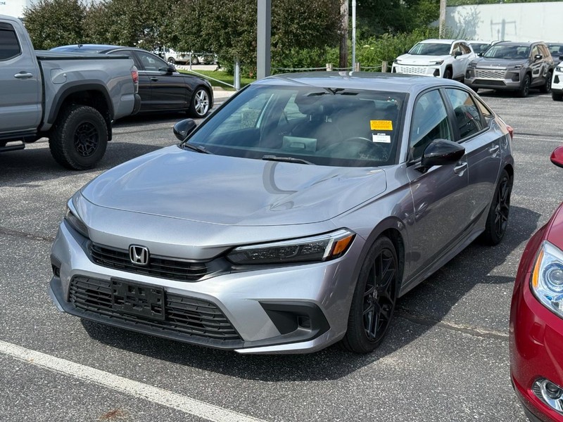 Honda Civic Sedan Vehicle Image 02