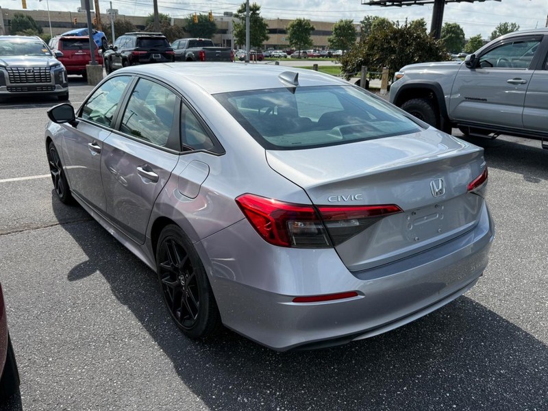 Honda Civic Sedan Vehicle Image 03