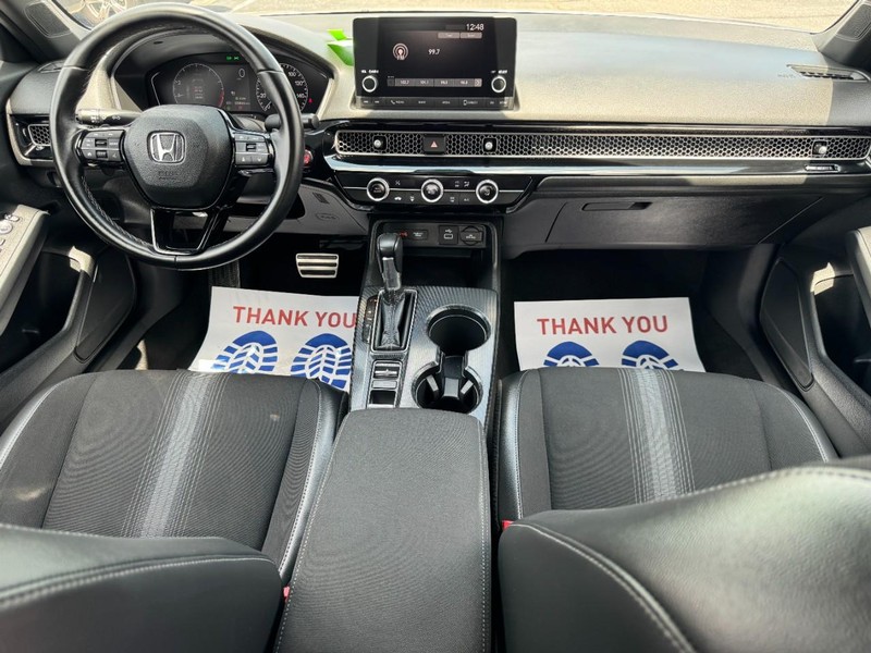 Honda Civic Sedan Vehicle Full-screen Gallery Image 12
