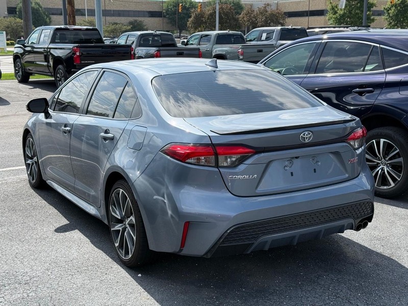 Toyota Corolla Vehicle Image 03