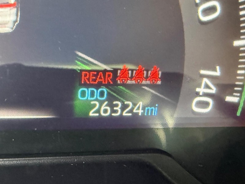 Toyota RAV4 Vehicle Image 21