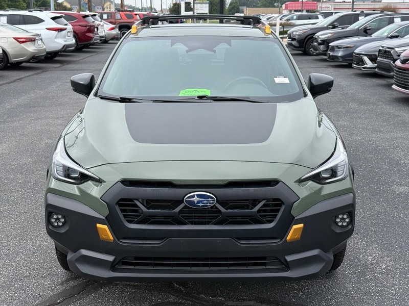 Subaru Crosstrek Vehicle Image 09