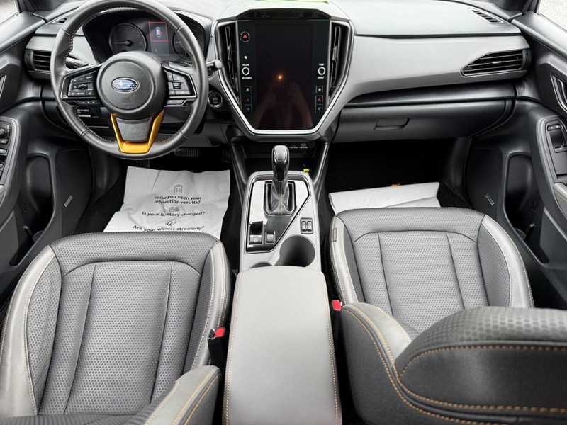 Subaru Crosstrek Vehicle Image 12