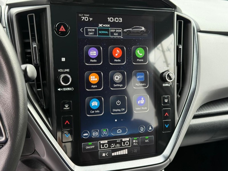 Subaru Crosstrek Vehicle Image 18