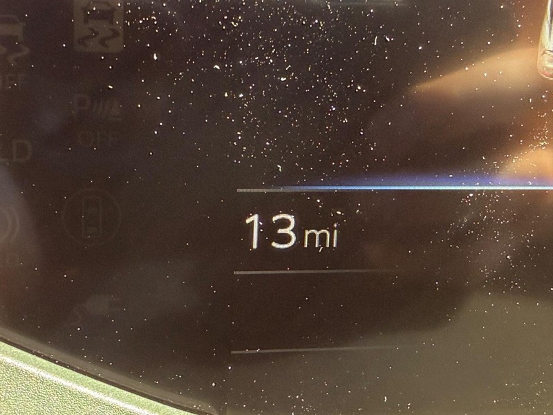 Toyota Prius Plug-In Hybrid Vehicle Image 18