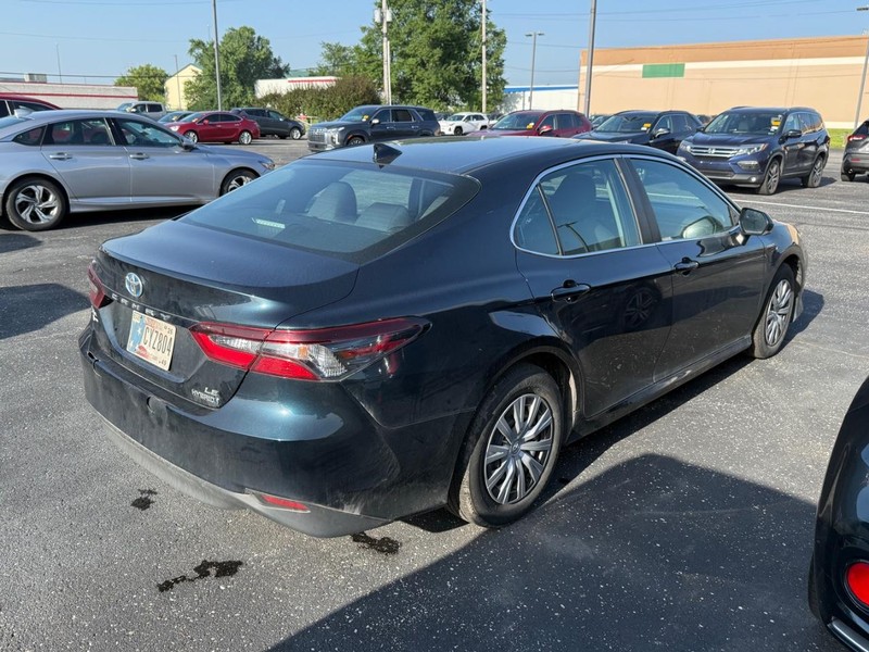 Toyota Camry Vehicle Image 04