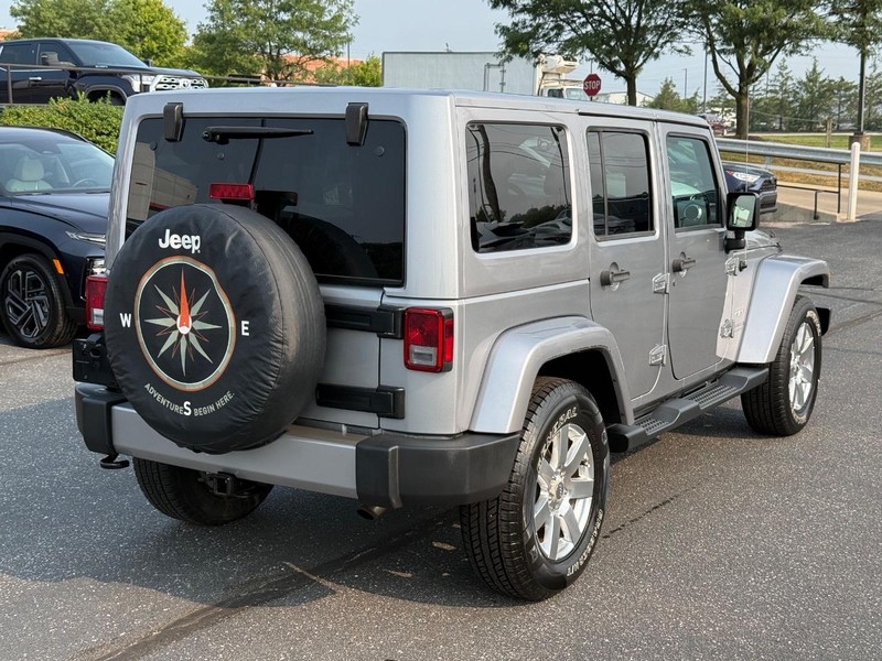 Jeep Wrangler Unlimited Vehicle Image 03