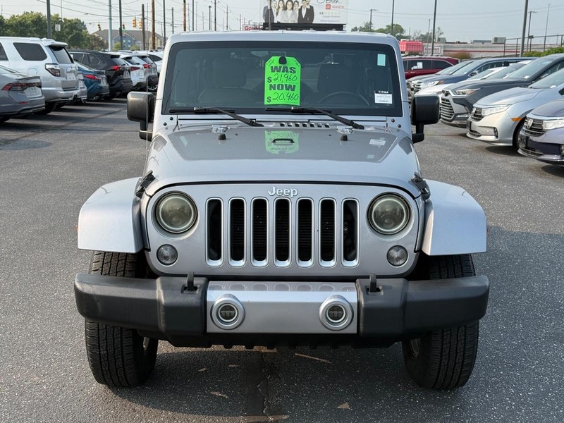 Jeep Wrangler Unlimited Vehicle Image 09
