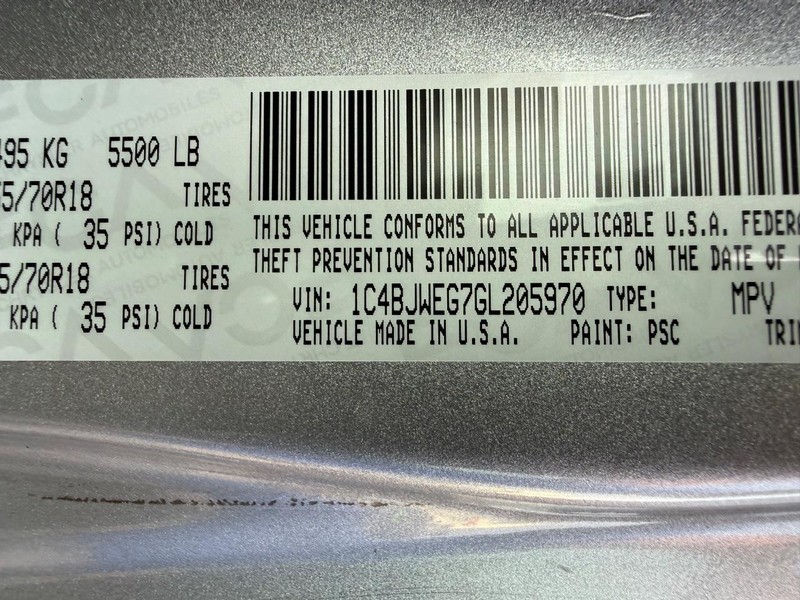 Jeep Wrangler Unlimited Vehicle Image 24