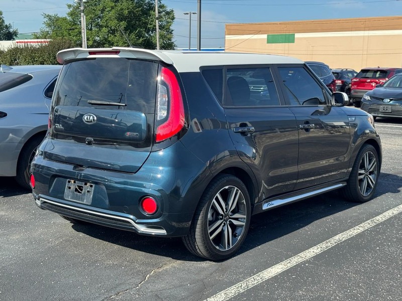 Kia Soul Vehicle Image 03