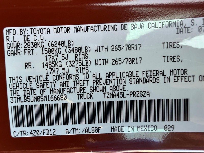 Toyota Tacoma 4WD Vehicle Image 26