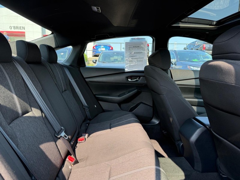 Honda Accord Hybrid Vehicle Full-screen Gallery Image 10