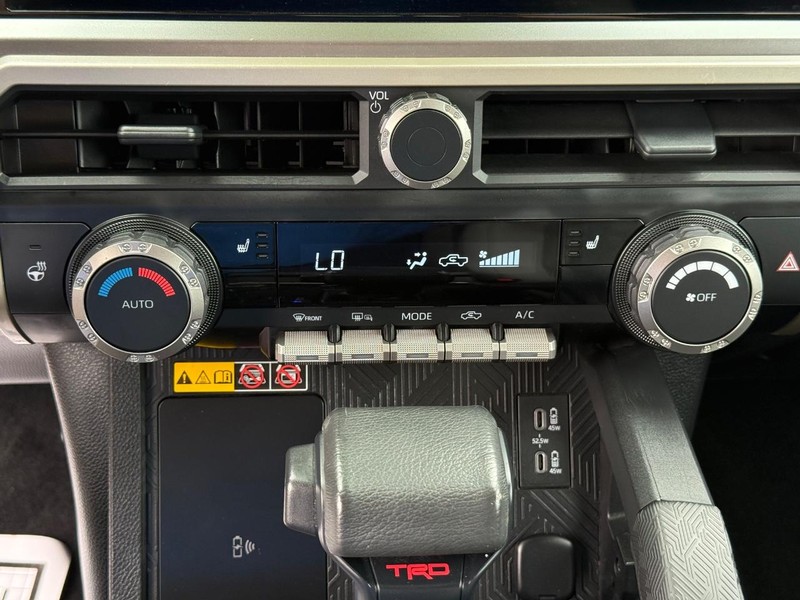 Toyota Tacoma 4WD Vehicle Image 20
