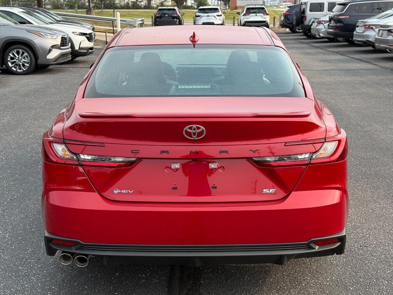 Toyota Camry Vehicle Image 04
