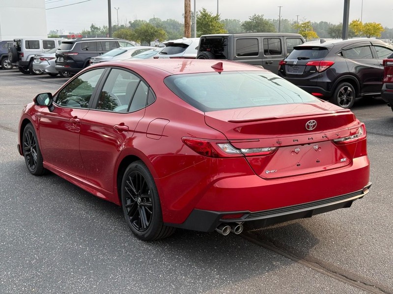 Toyota Camry Vehicle Image 05