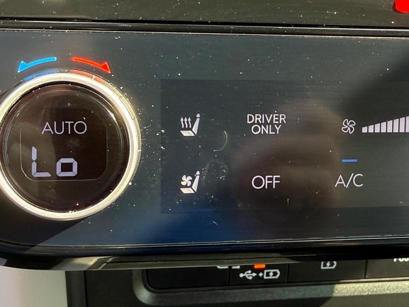 Hyundai Tucson Hybrid Vehicle Image 18