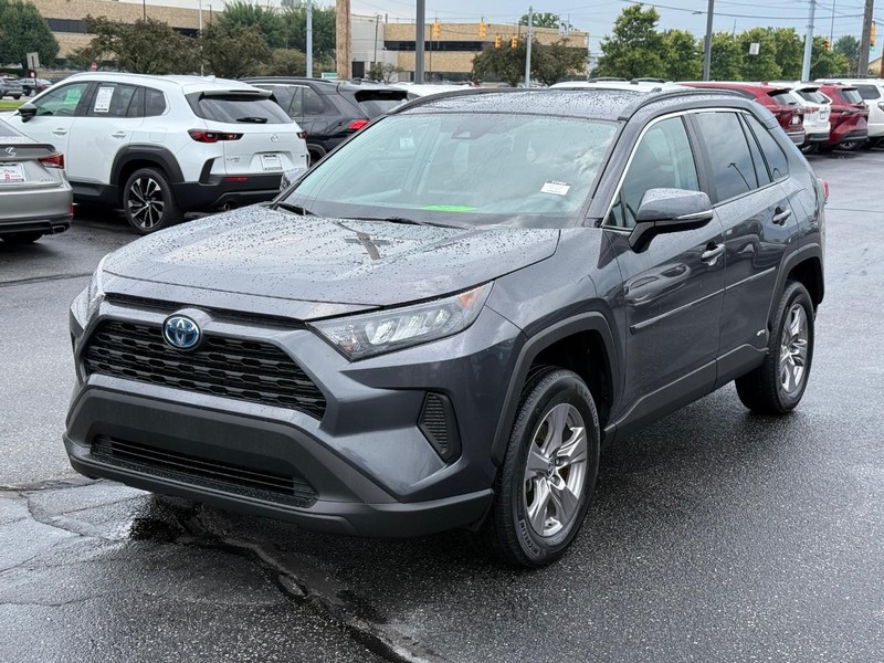 Toyota RAV4 Vehicle Image 08
