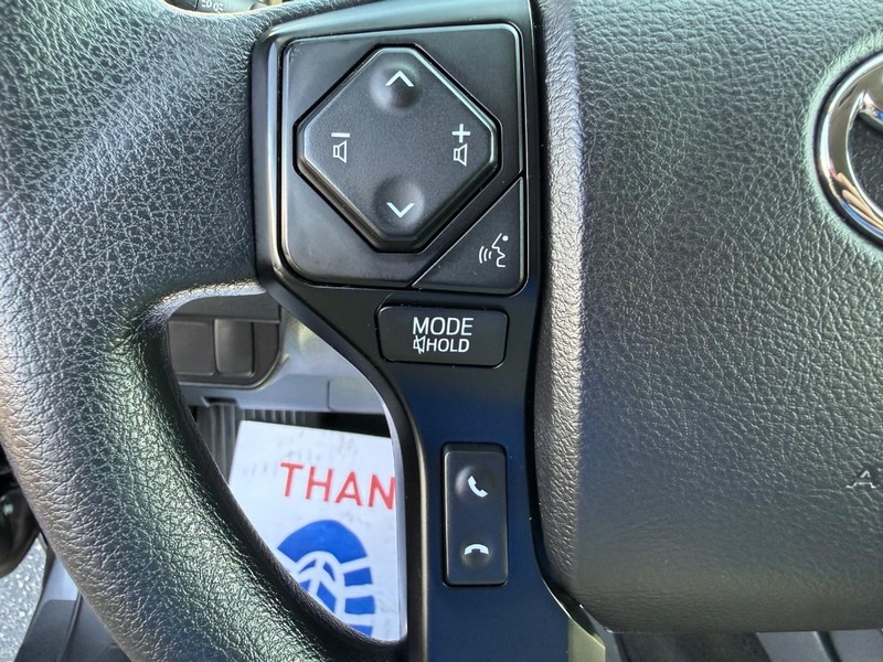 Toyota Tacoma 2WD Vehicle Image 13