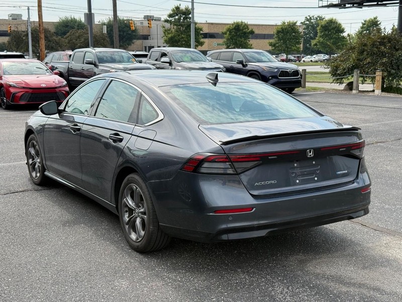 Honda Accord Hybrid Vehicle Image 03