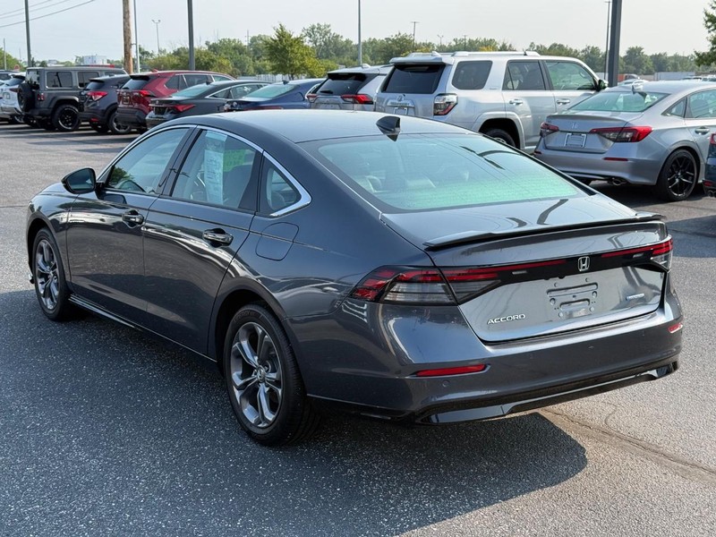 Honda Accord Hybrid Vehicle Image 05