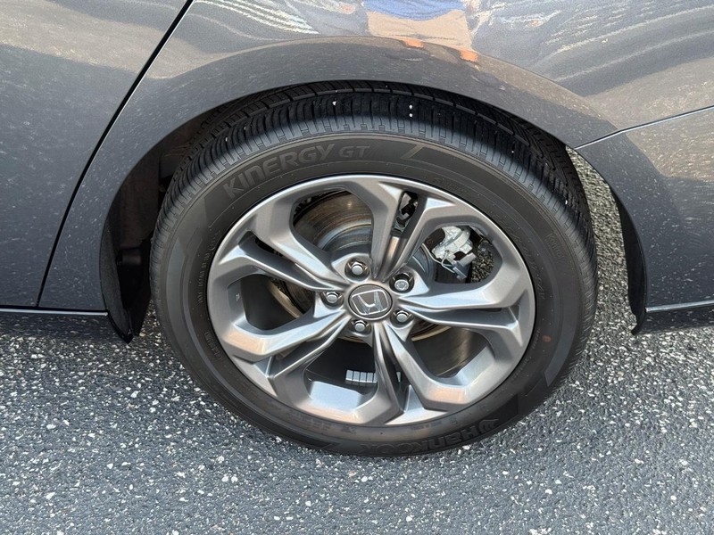 Honda Accord Hybrid Vehicle Image 06