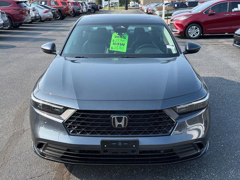 Honda Accord Hybrid Vehicle Image 09