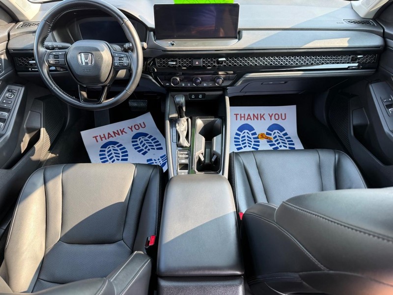 Honda Accord Hybrid Vehicle Image 12