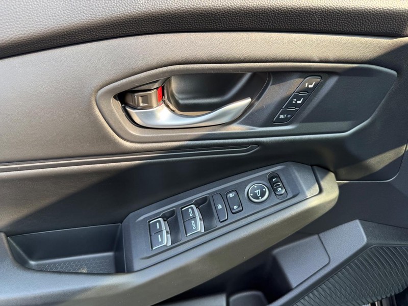 Honda Accord Hybrid Vehicle Image 26