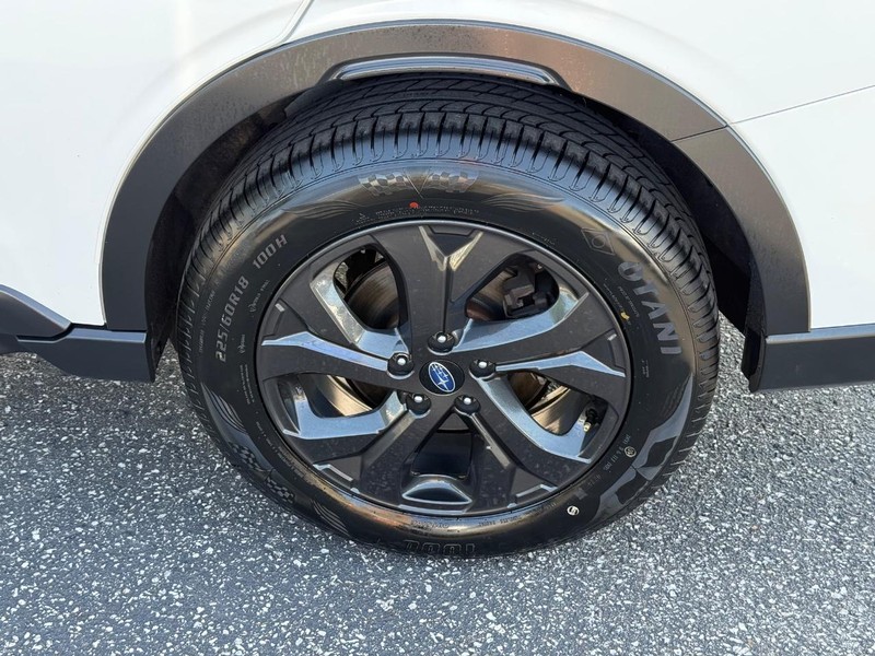 Subaru Outback Vehicle Image 06