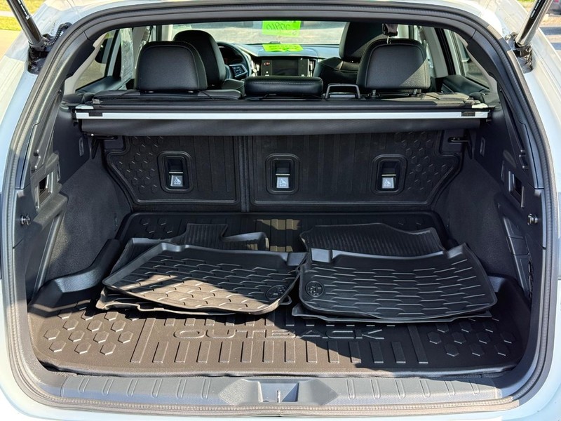 Subaru Outback Vehicle Image 07