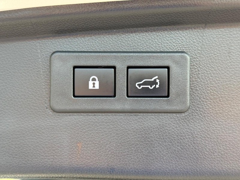 Subaru Outback Vehicle Image 08
