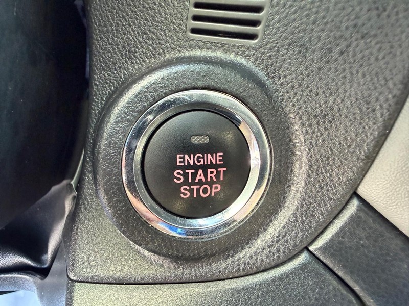 Subaru Outback Vehicle Image 16