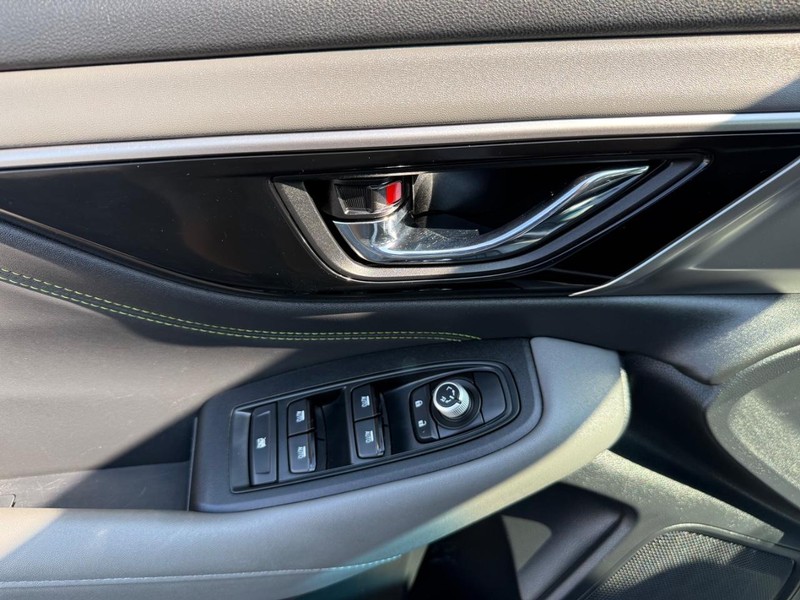 Subaru Outback Vehicle Image 23
