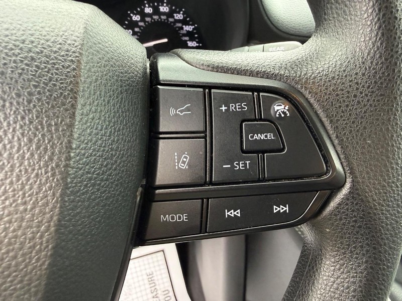 Toyota Sienna Vehicle Image 15