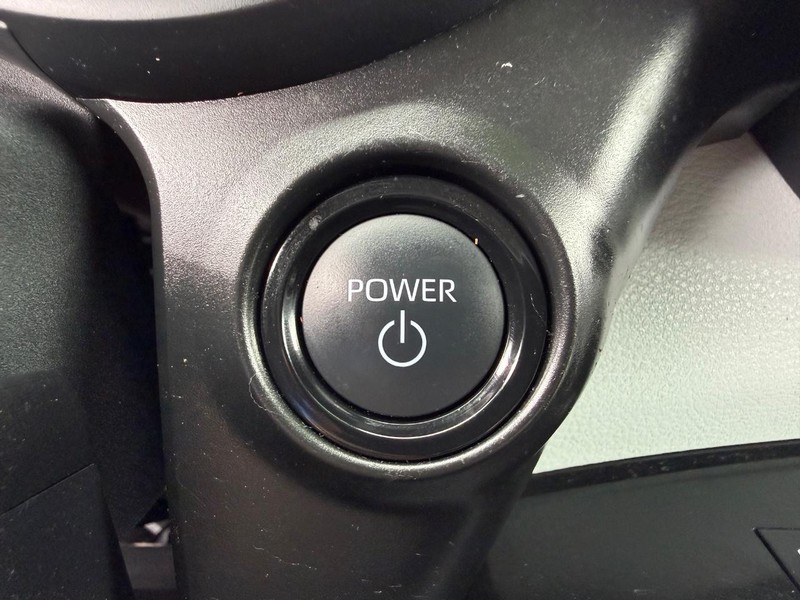 Toyota Sienna Vehicle Image 16