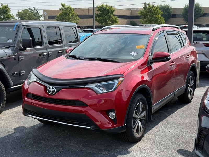 Toyota RAV4 Vehicle Image 02