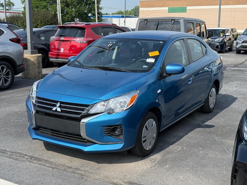 Mitsubishi Mirage G4 Vehicle Image 02