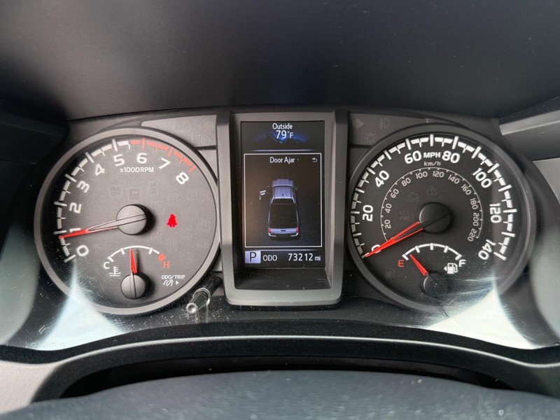Toyota Tacoma Vehicle Image 20
