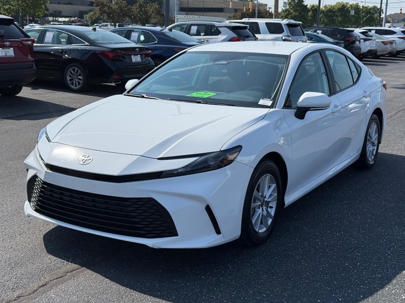 Toyota Camry Vehicle Image 08