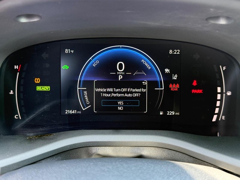 Toyota Camry Vehicle Image 20