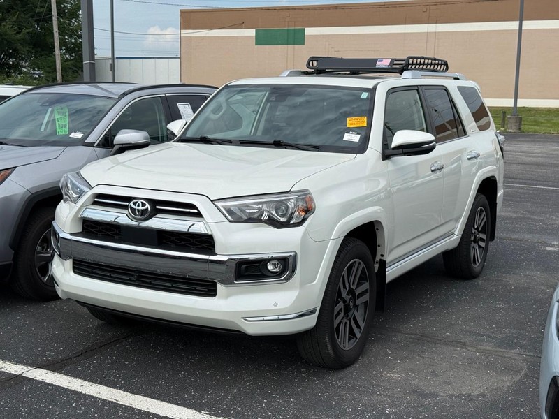 Toyota 4Runner Vehicle Image 02