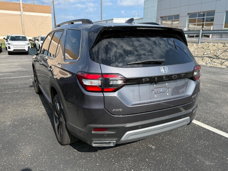 Honda Pilot Vehicle Image 03