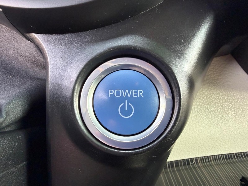 Toyota Sienna Vehicle Image 19